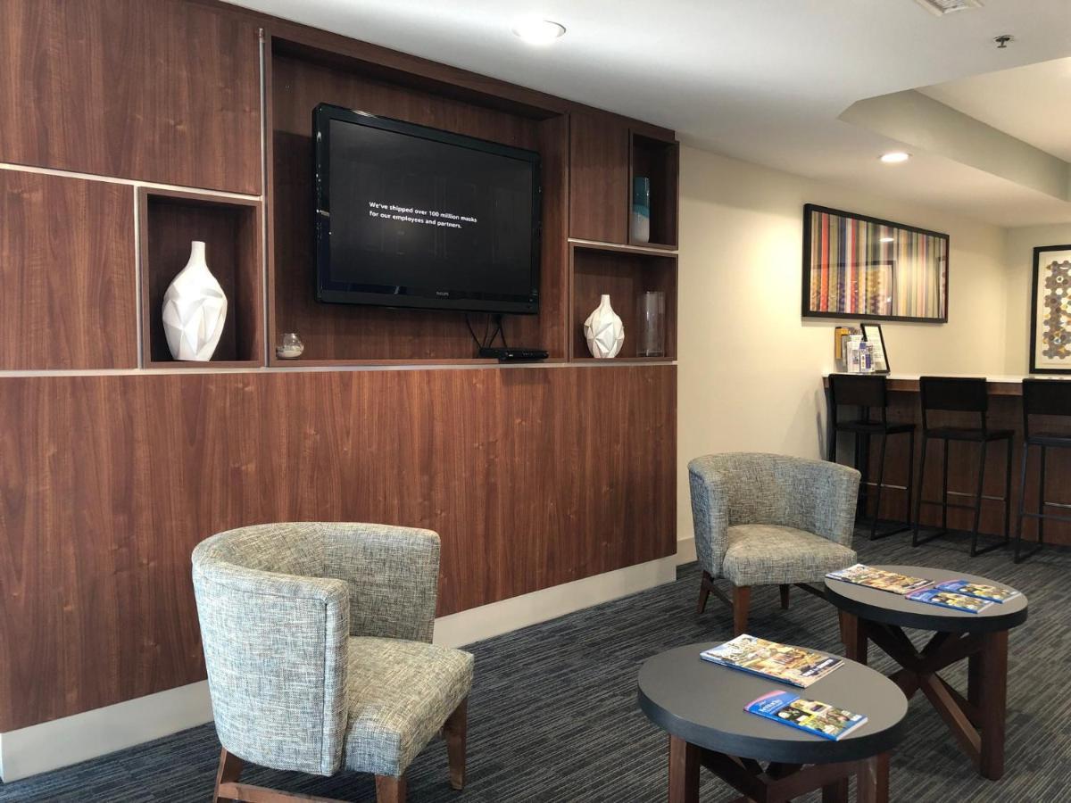 Holiday Inn Express Hotel & Suites Franklin By Ihg Eksteriør billede