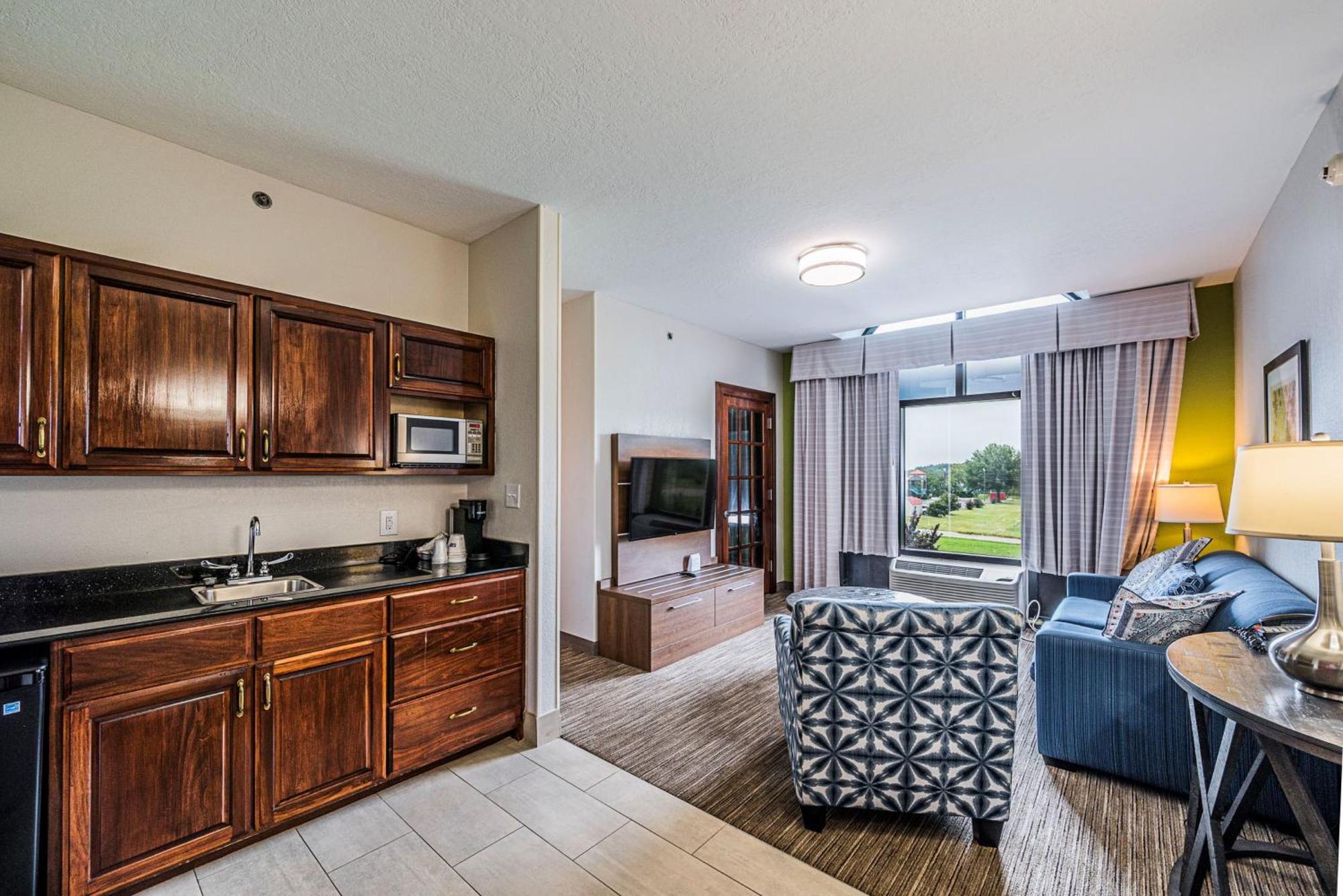 Holiday Inn Express Hotel & Suites Franklin By Ihg Eksteriør billede