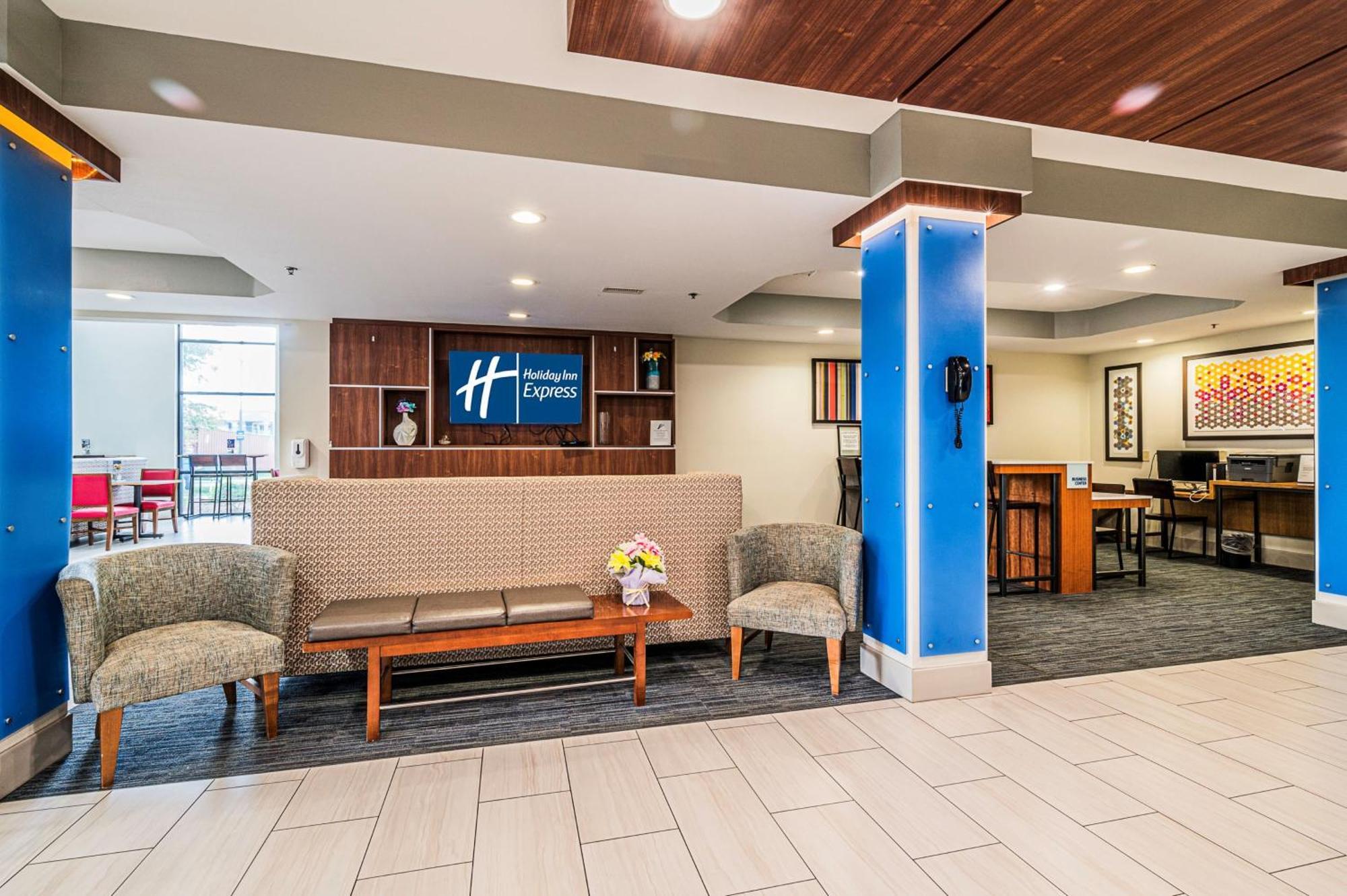 Holiday Inn Express Hotel & Suites Franklin By Ihg Eksteriør billede