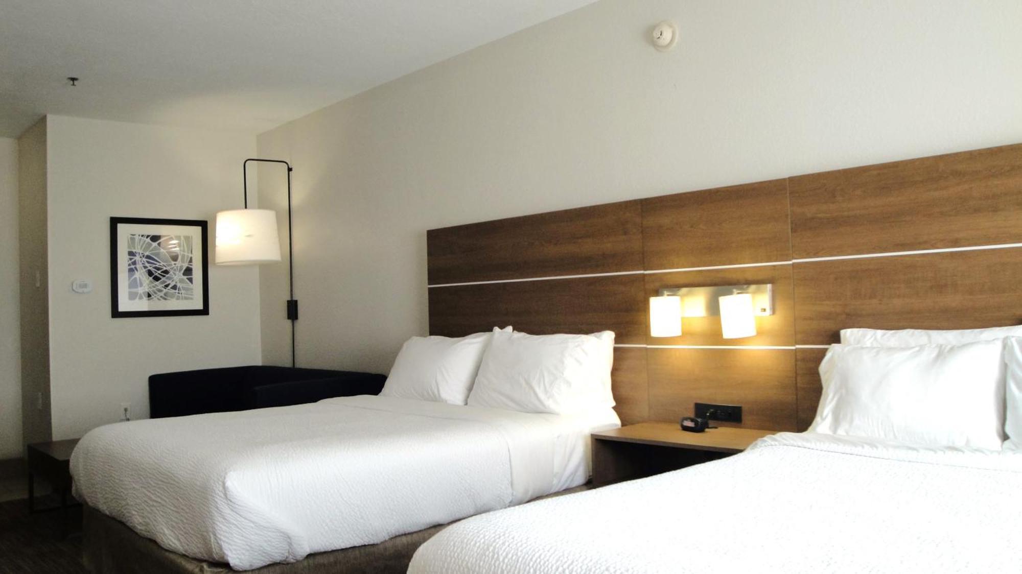 Holiday Inn Express Hotel & Suites Franklin By Ihg Eksteriør billede